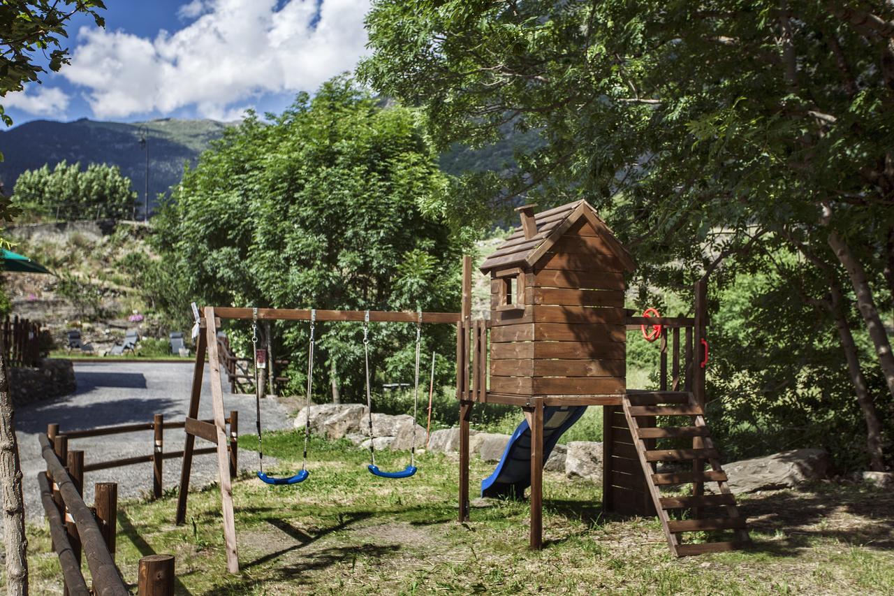 Hostal La Placa Erill la Vall Exterior photo